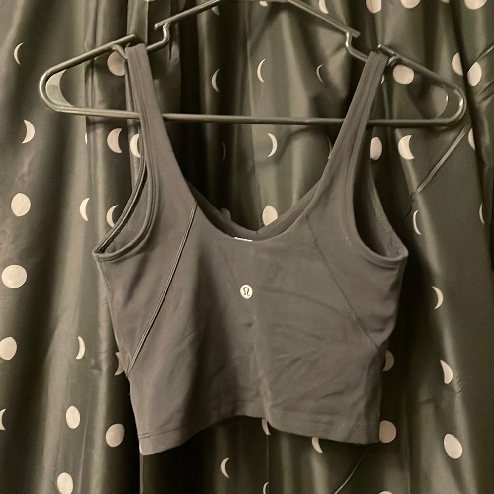 Black lululemon align tank only worn once size 2